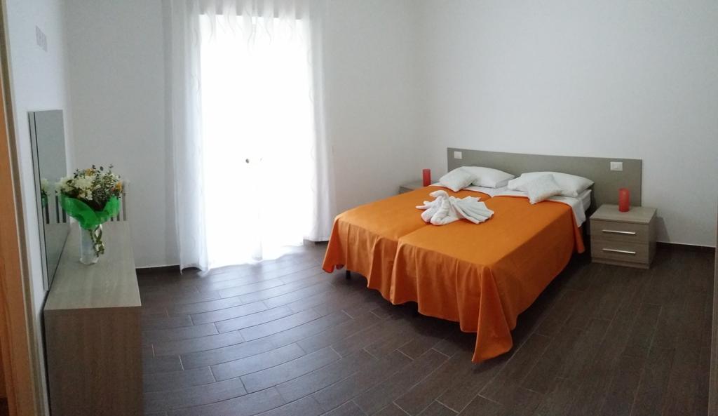Bed and Breakfast Da Lucia Roma Exterior foto